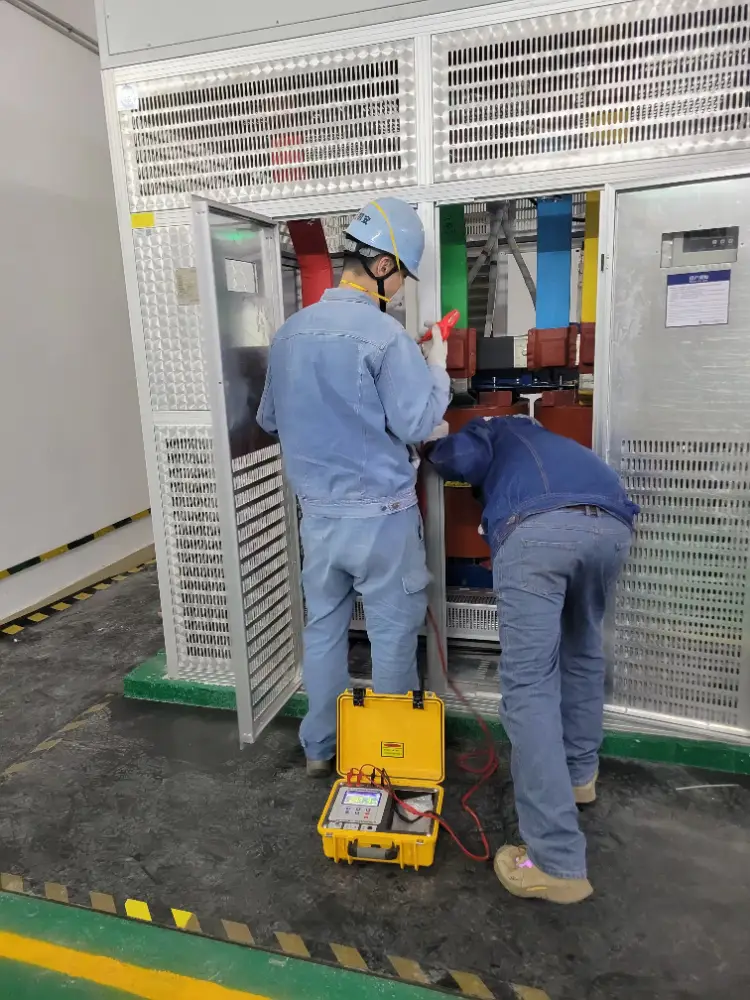 低压带电作业需严格遵循的六个安全规范